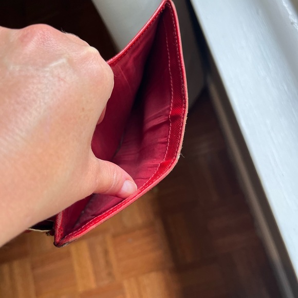 Prada Wallet - Picture 5 of 7